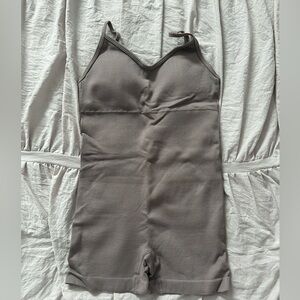 Garage Ribbed Romper - Taupe